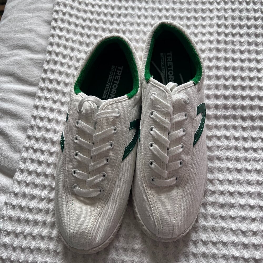 NWOT Tretorn Green Nylite Sneakers - Picture 7 of 7